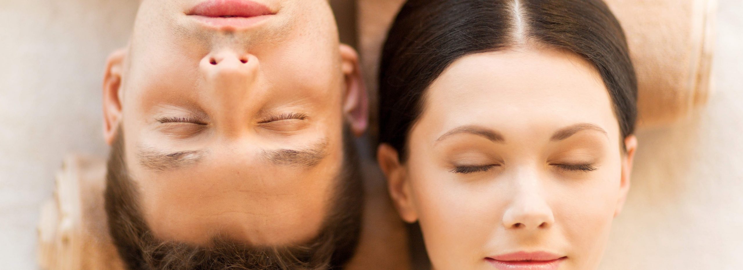 coupleMassagesWhiteIrisBeautySpa11Scaled
