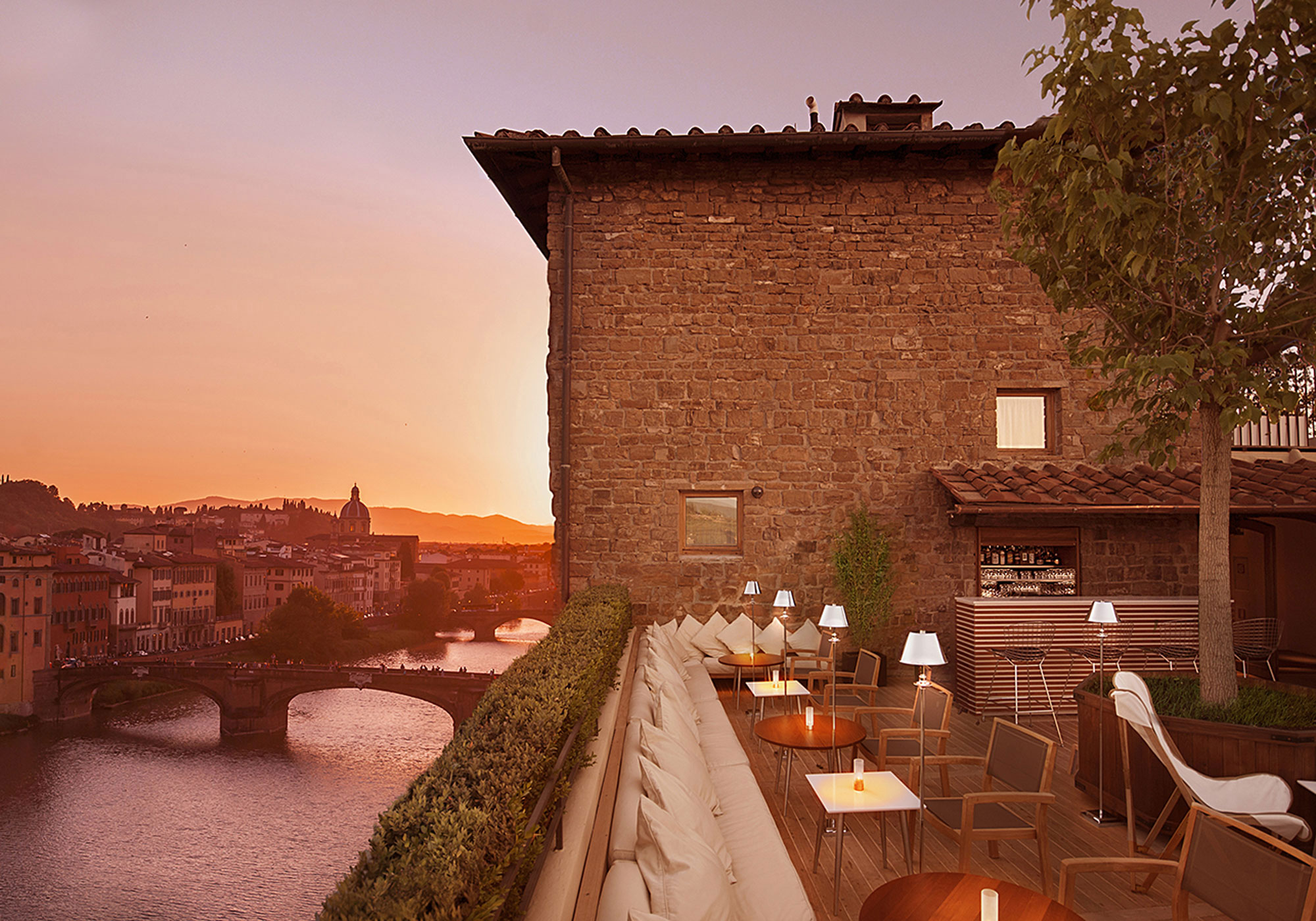 lungarnoCollection_continentale_laTerrazza_hero