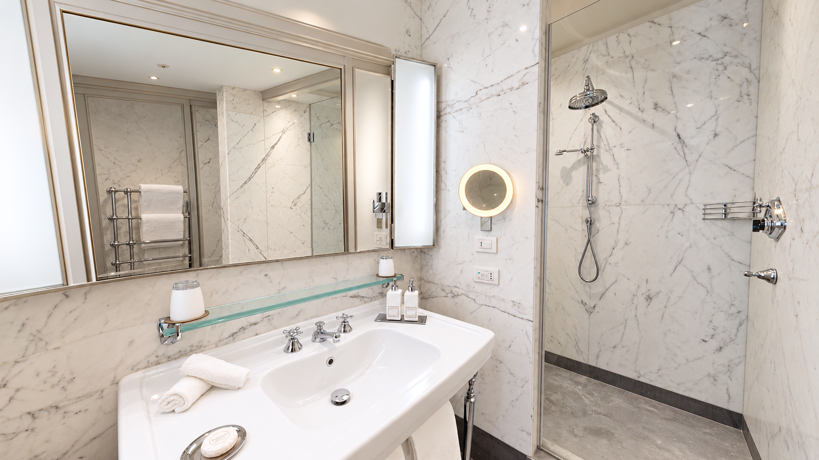 Poro Timeless Suite 431 00007