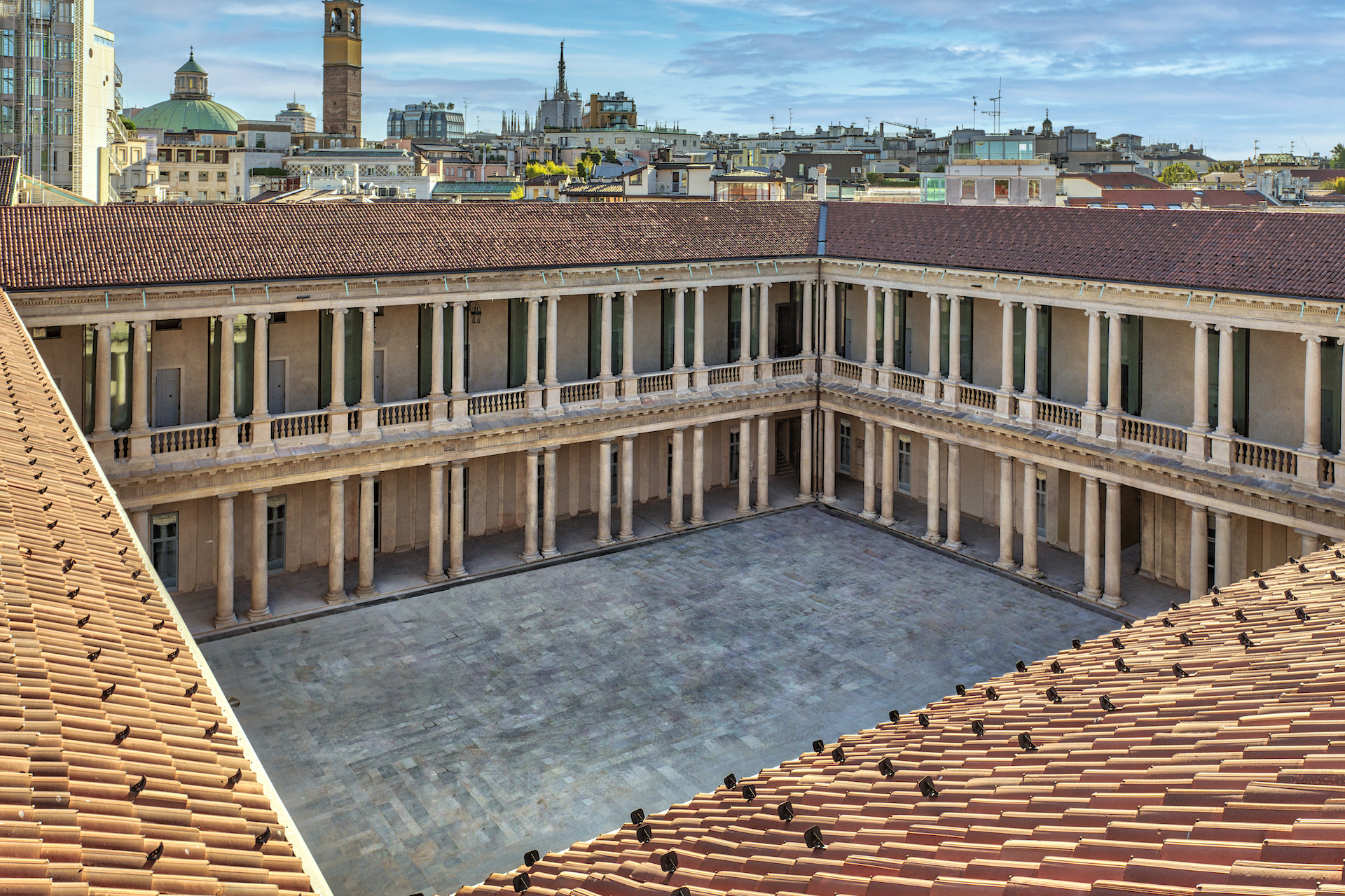 piazzaDelQuadrilateroMilano